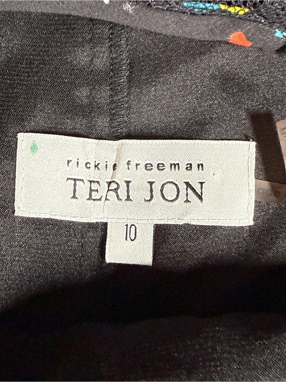 Teri Jon charming black